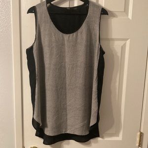 Two-Toned Black and White Sleeveless Blouse